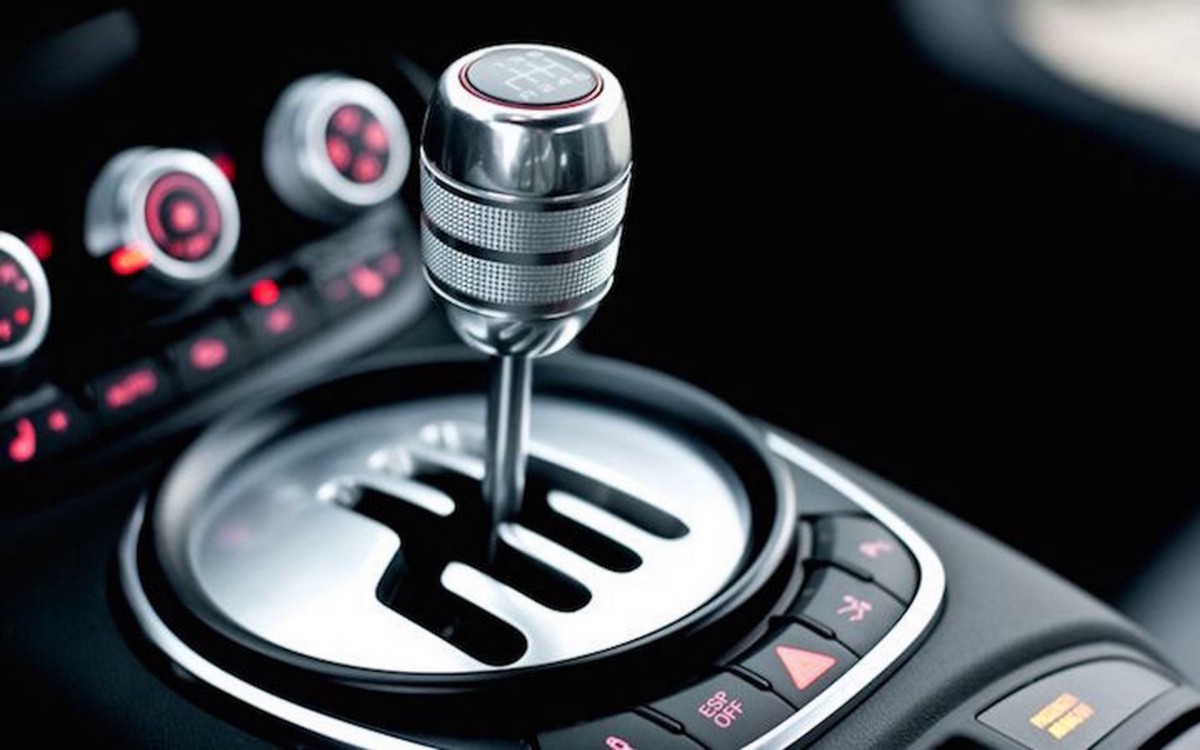 Changing gears manual transmission